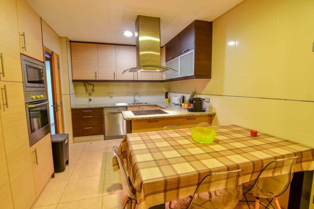 אלבופיירה Stunning Villa With Pool מראה חיצוני תמונה